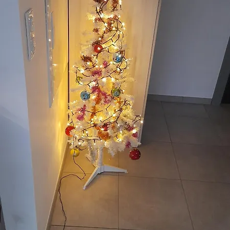 L'aurore Apartment